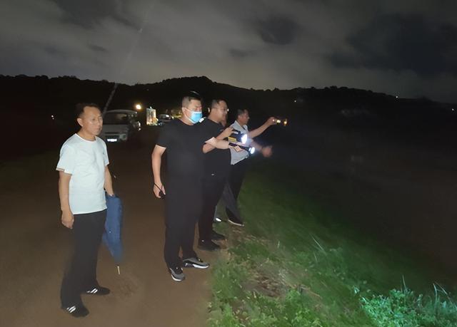 防汛物資|應急救災裝備|消防滅火裝備|水域救援裝備|消防救援裝備|多年應急裝備經驗打造行業品牌！