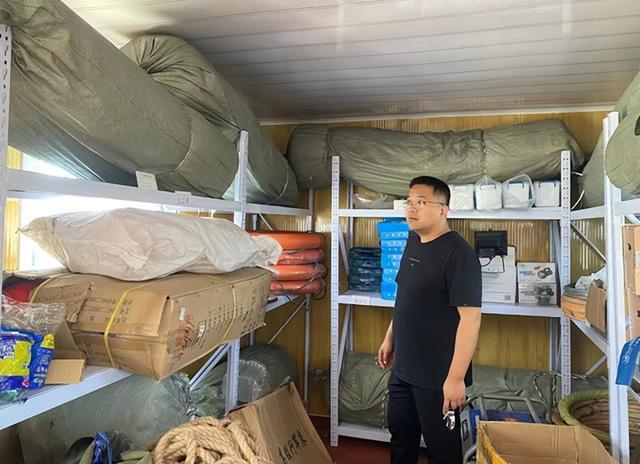 防汛物資|應急救災裝備|消防滅火裝備|水域救援裝備|消防救援裝備|多年應急裝備經驗打造行業品牌！
