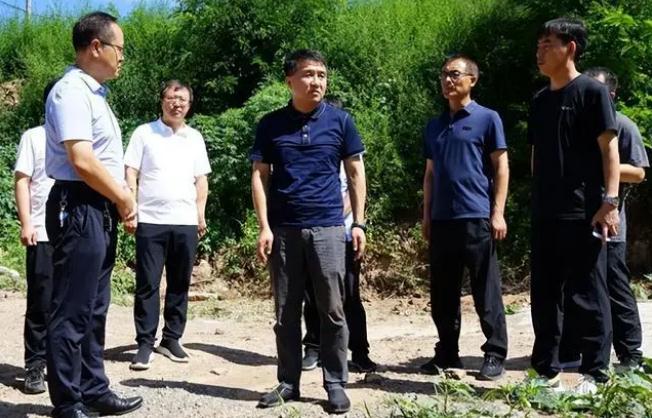 郭強調研防汛備汛、地質災害治理工作
